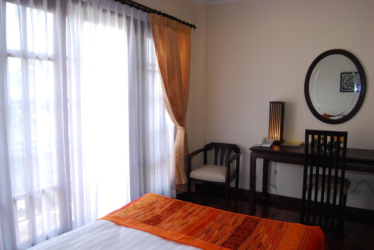 Vayakorn Inn Vientiane Bagian luar foto