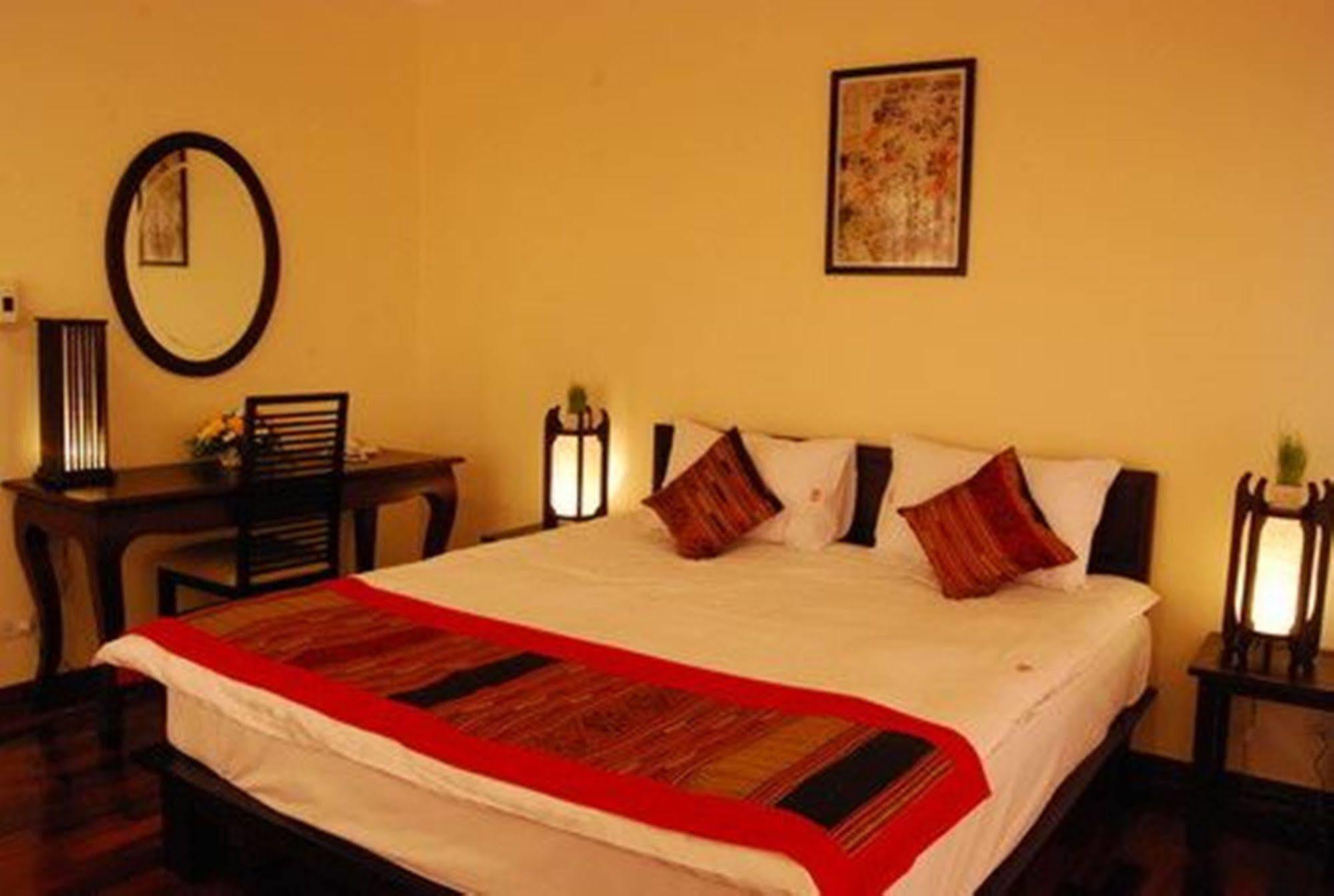 Vayakorn Inn Vientiane Bagian luar foto